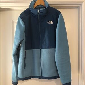 EUC Denali 2 The North Face Teal Fleece Jacket